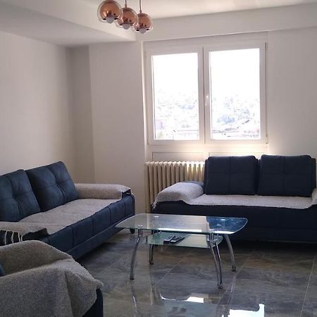 Užice Splendid Skyline Luxury Apartment מראה חיצוני תמונה